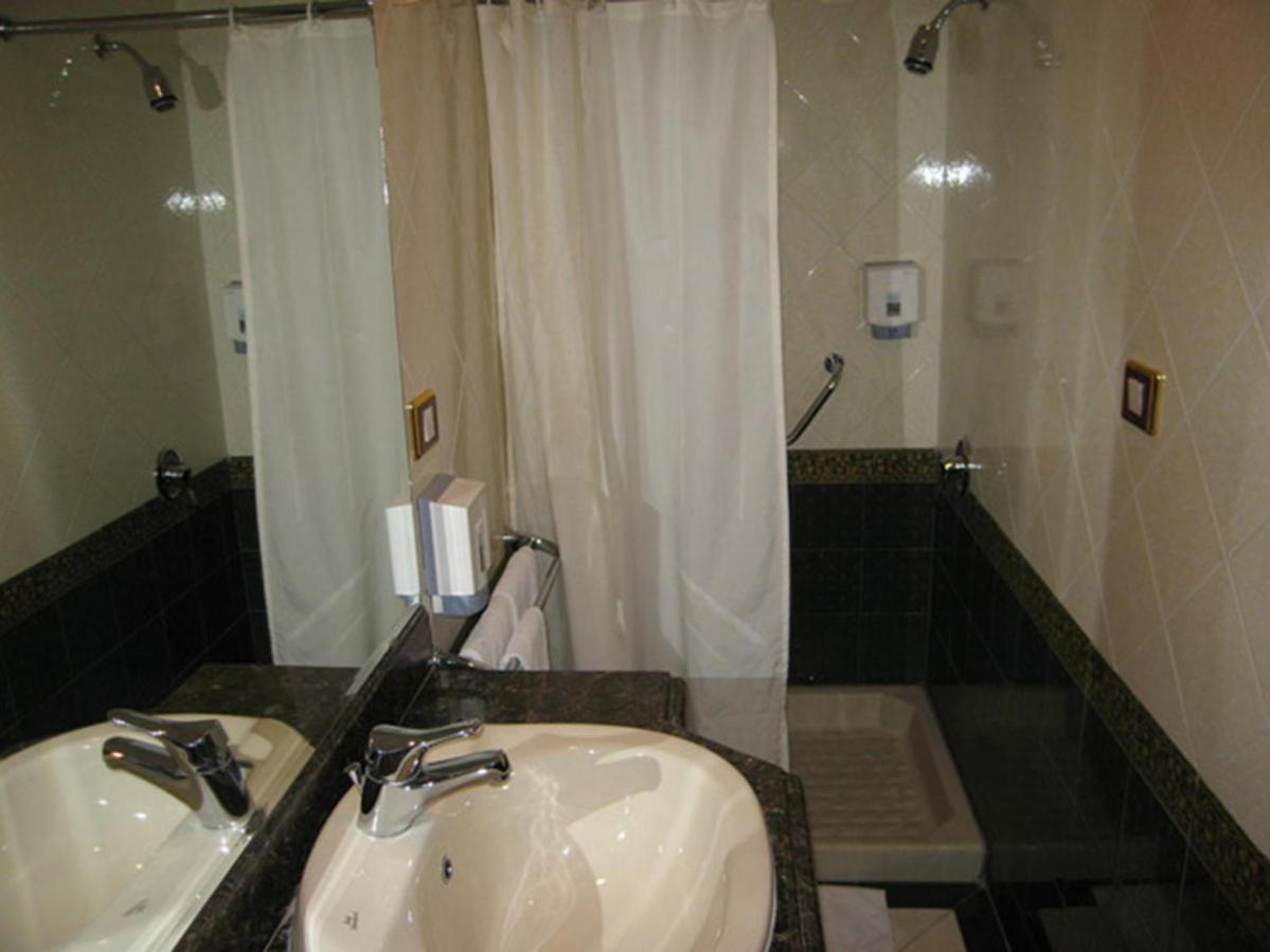 Philippe Luxor Hotel Extérieur photo